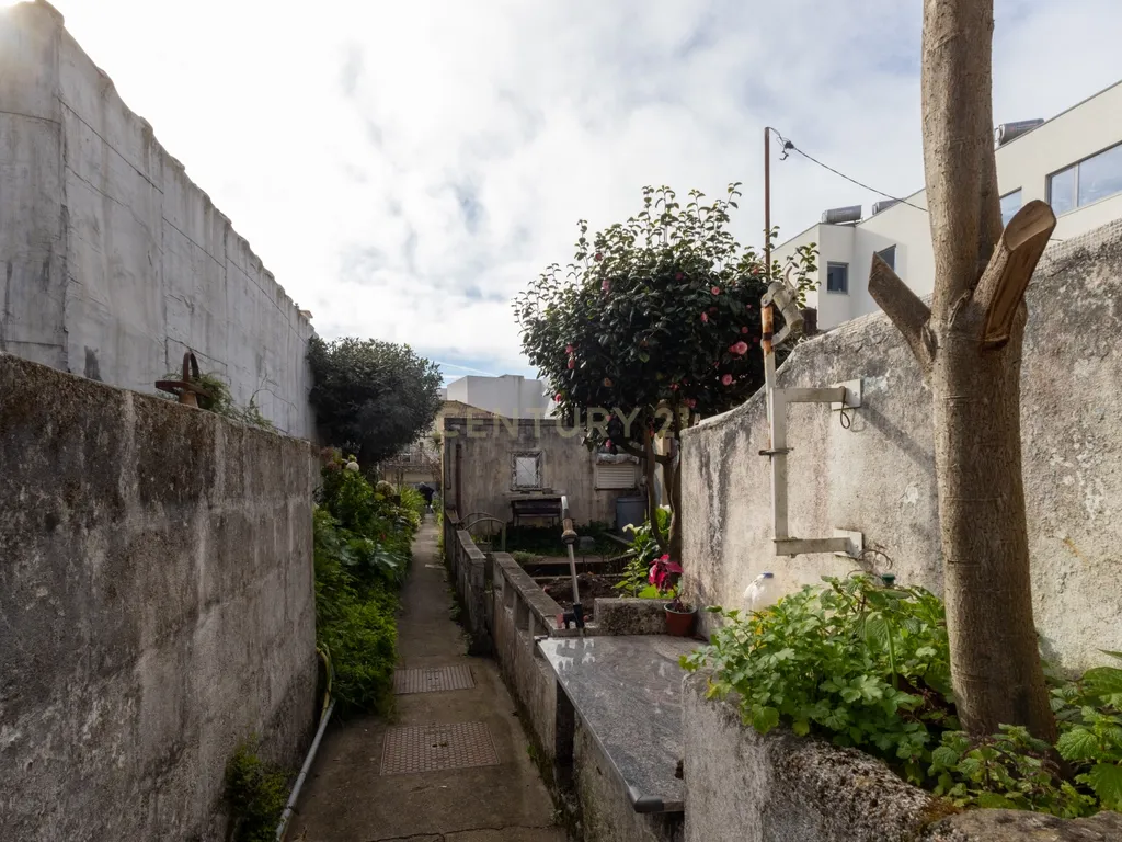 Terreno para Construção de apartamentos em Leça da Palmeira - Image 11