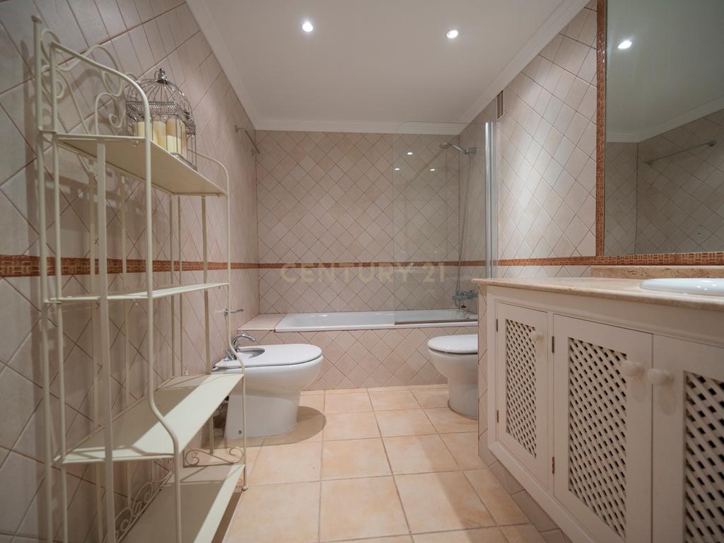 Acolhedor Apartamento na Urbanização Turmalina, Santa Eulalia – Ibiza - Image 16