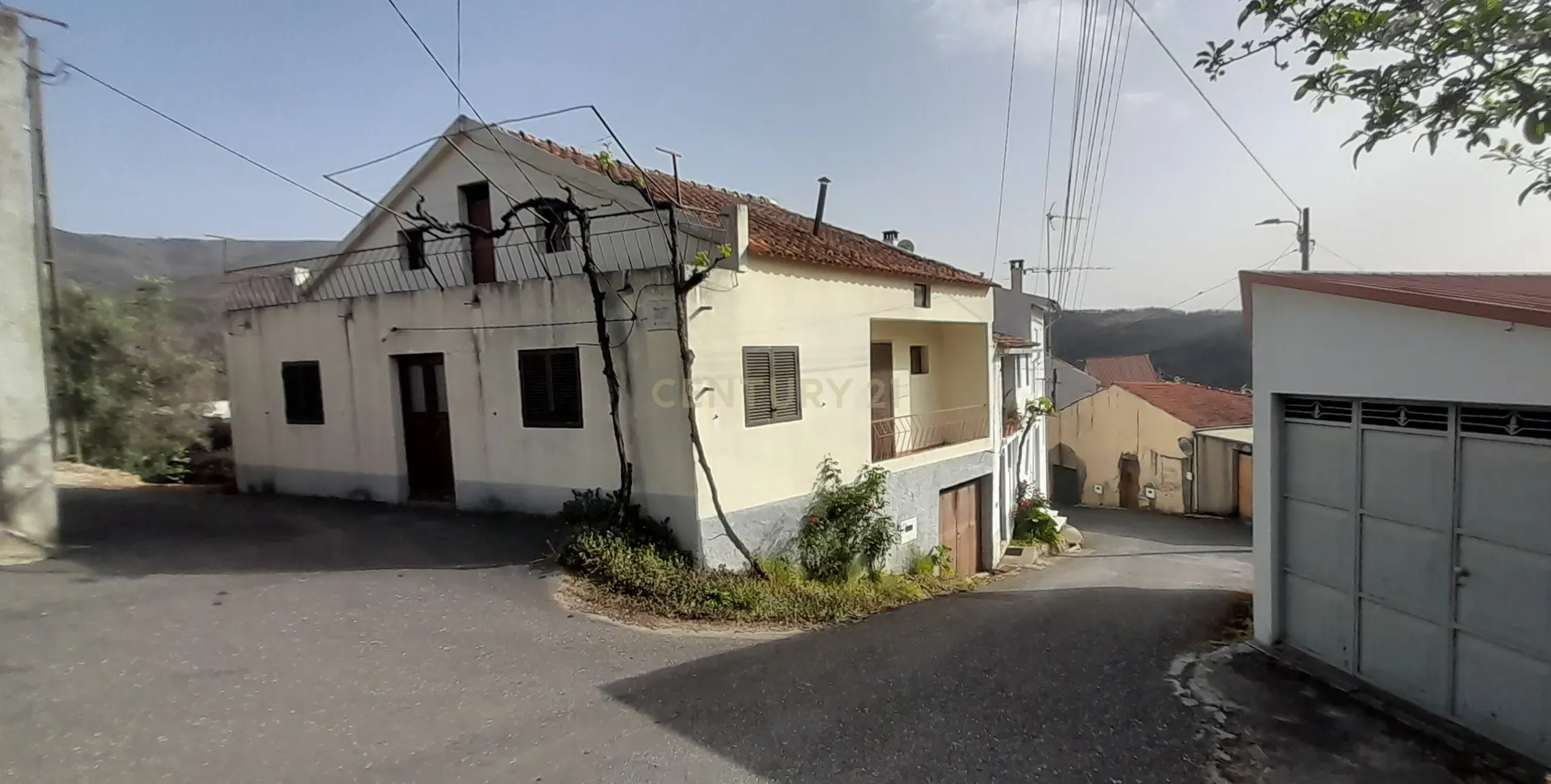 MORADIA DE GAVETO | ADURÃO | DORNELAS DO ZÊZERE