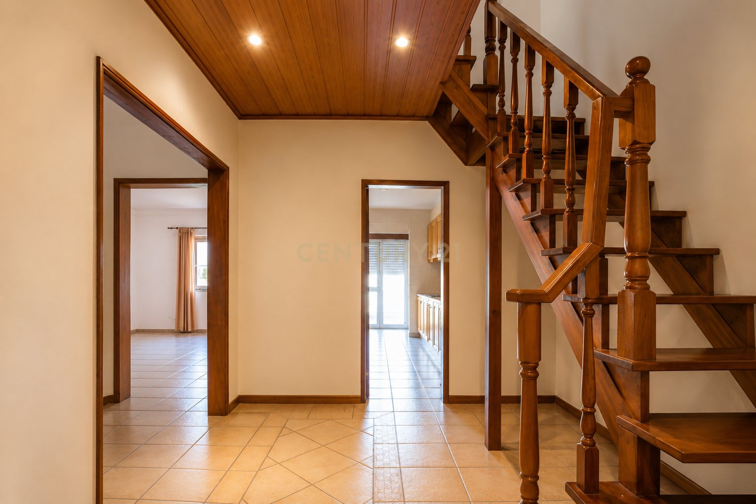 Fotografia 6 de T5 ou T2+3 Duplex: Habitação Própria ou Investimento