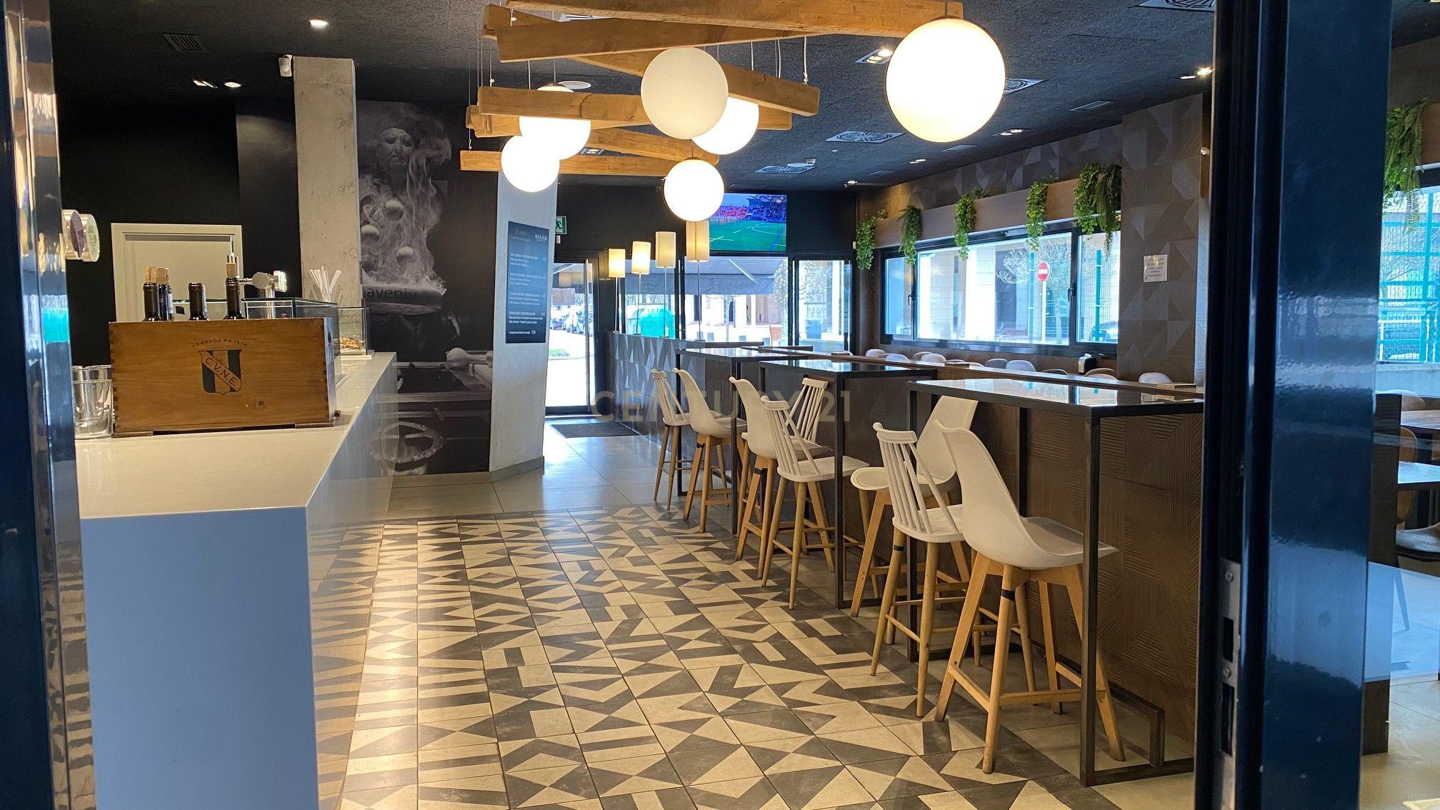 Bar em Gipuzkoa: Localização Privilegiada e Grande Potencial - Image 7