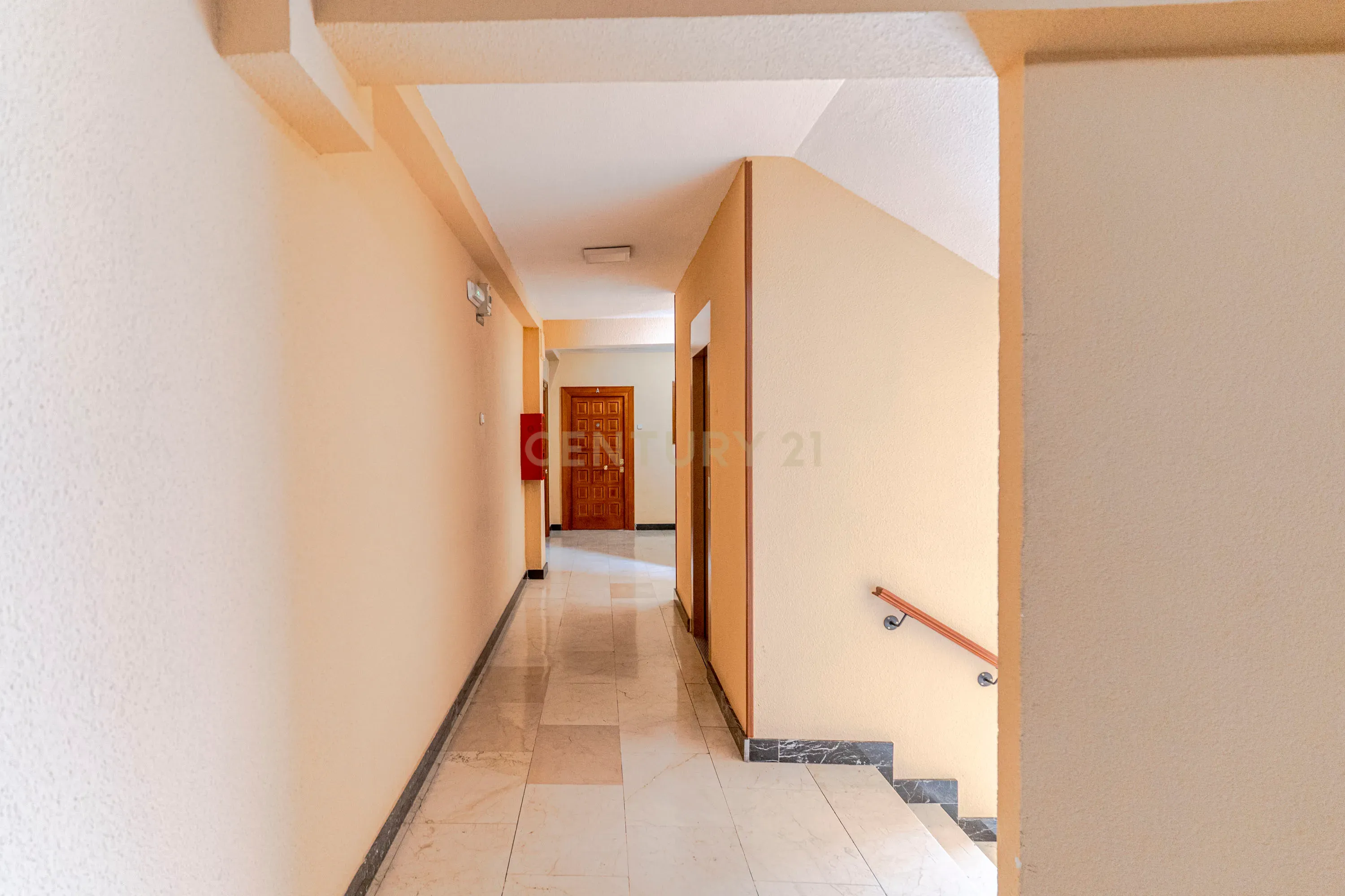 Espaçoso apartamento de 141 m2 no centro de Granada com vista panorâmica do Caminho de Ronda - Image 43
