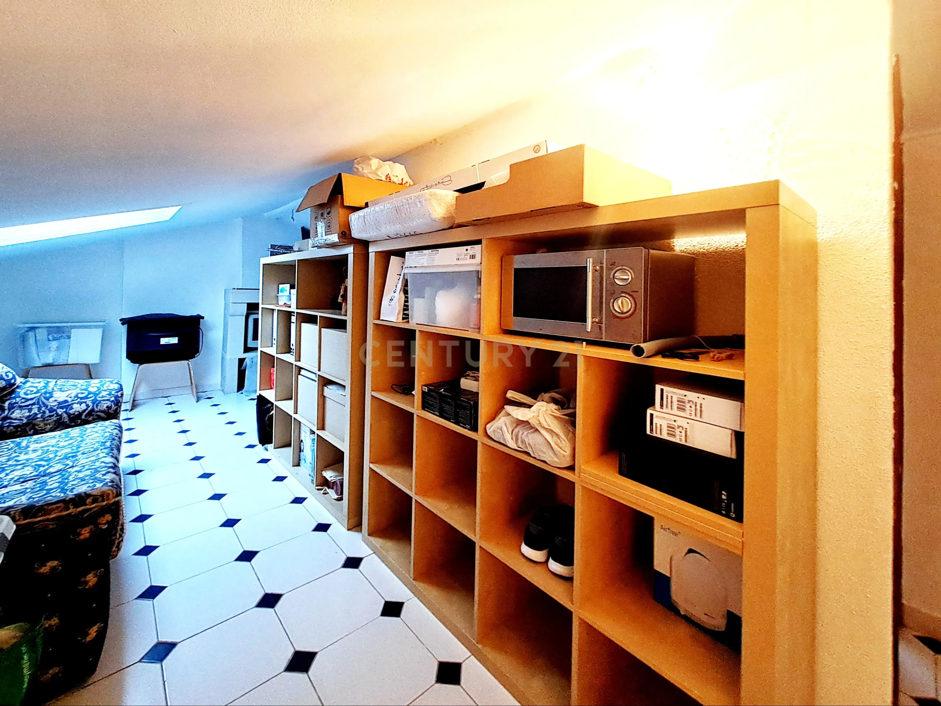 Apartamento T3+1 "duplex" em Pinheiro de Loures - Image 17