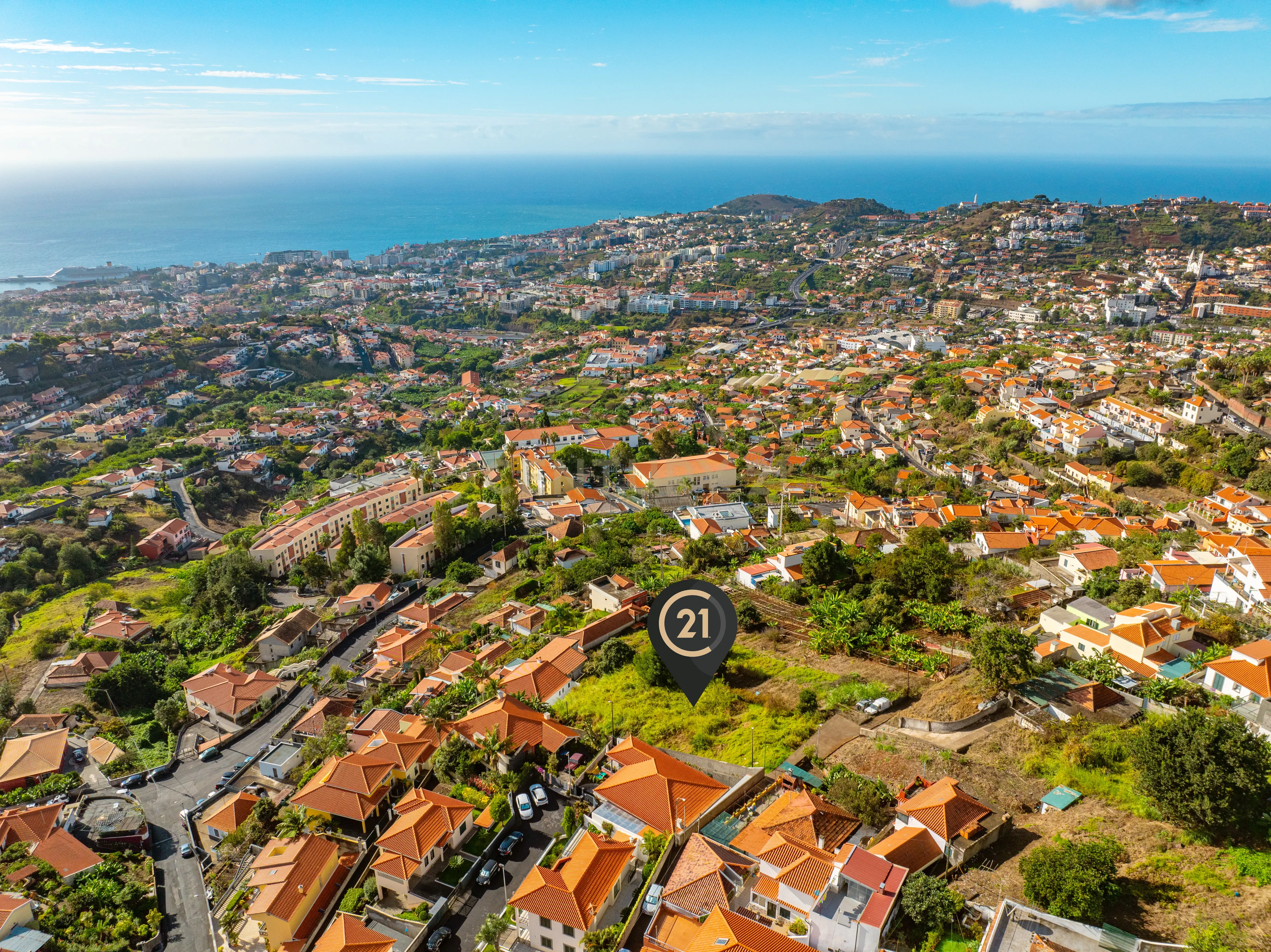 Terreno Urbano para Construção - São Roque, Funchal. - Image 17