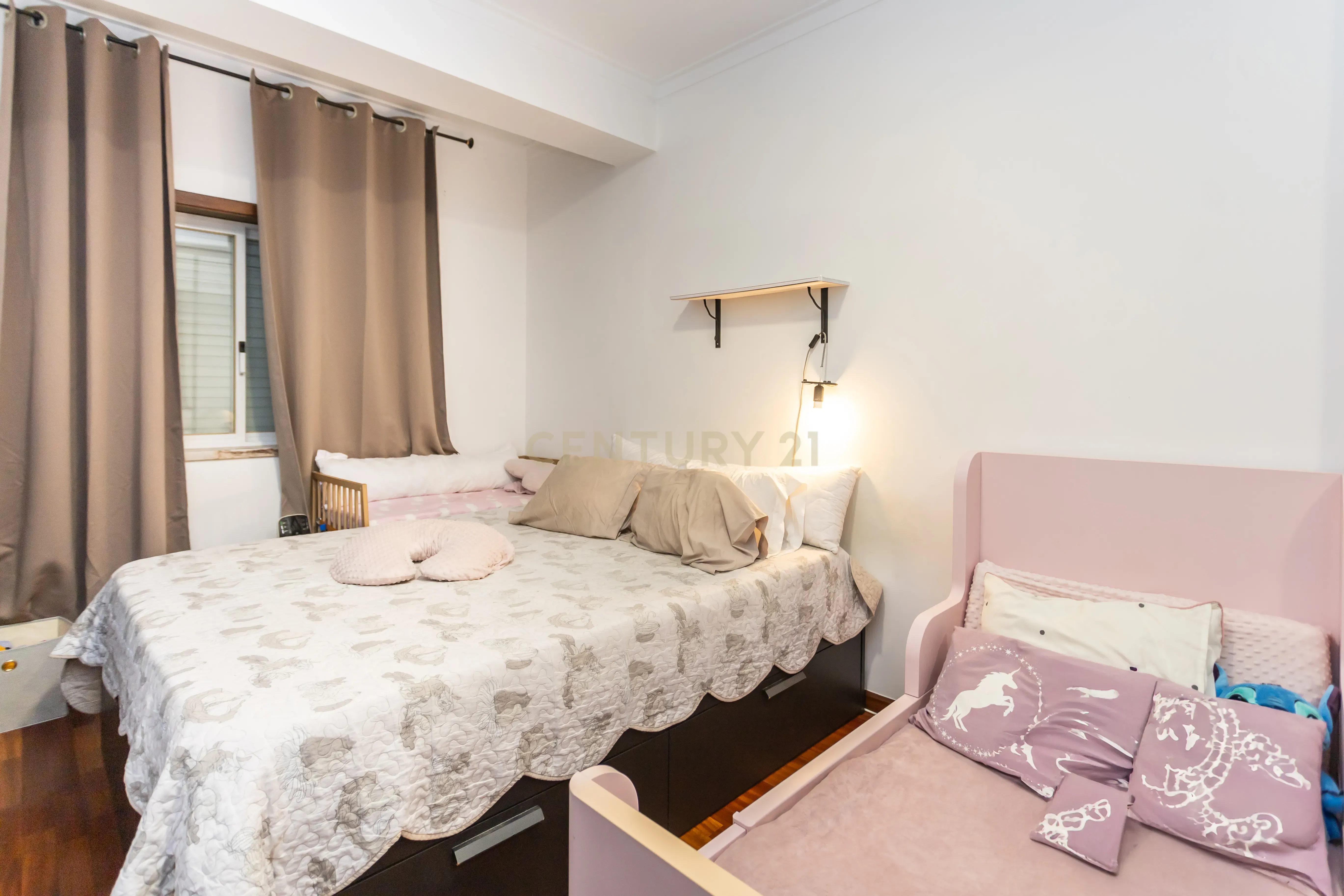 Apartamento T1 no Fogueteiro - Image 1
