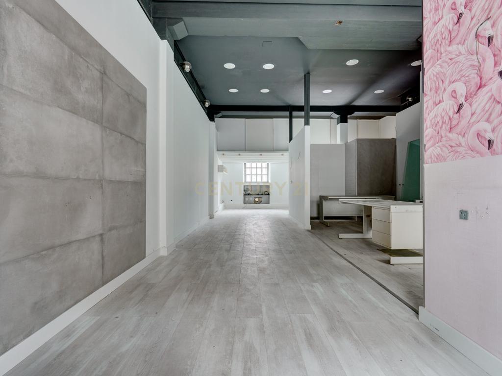  - Image 3