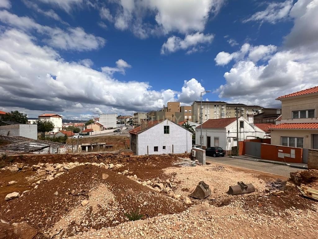 T1 NOVO | ESSÊNCIA | SANTA CLARA, COIMBRA - Image 12