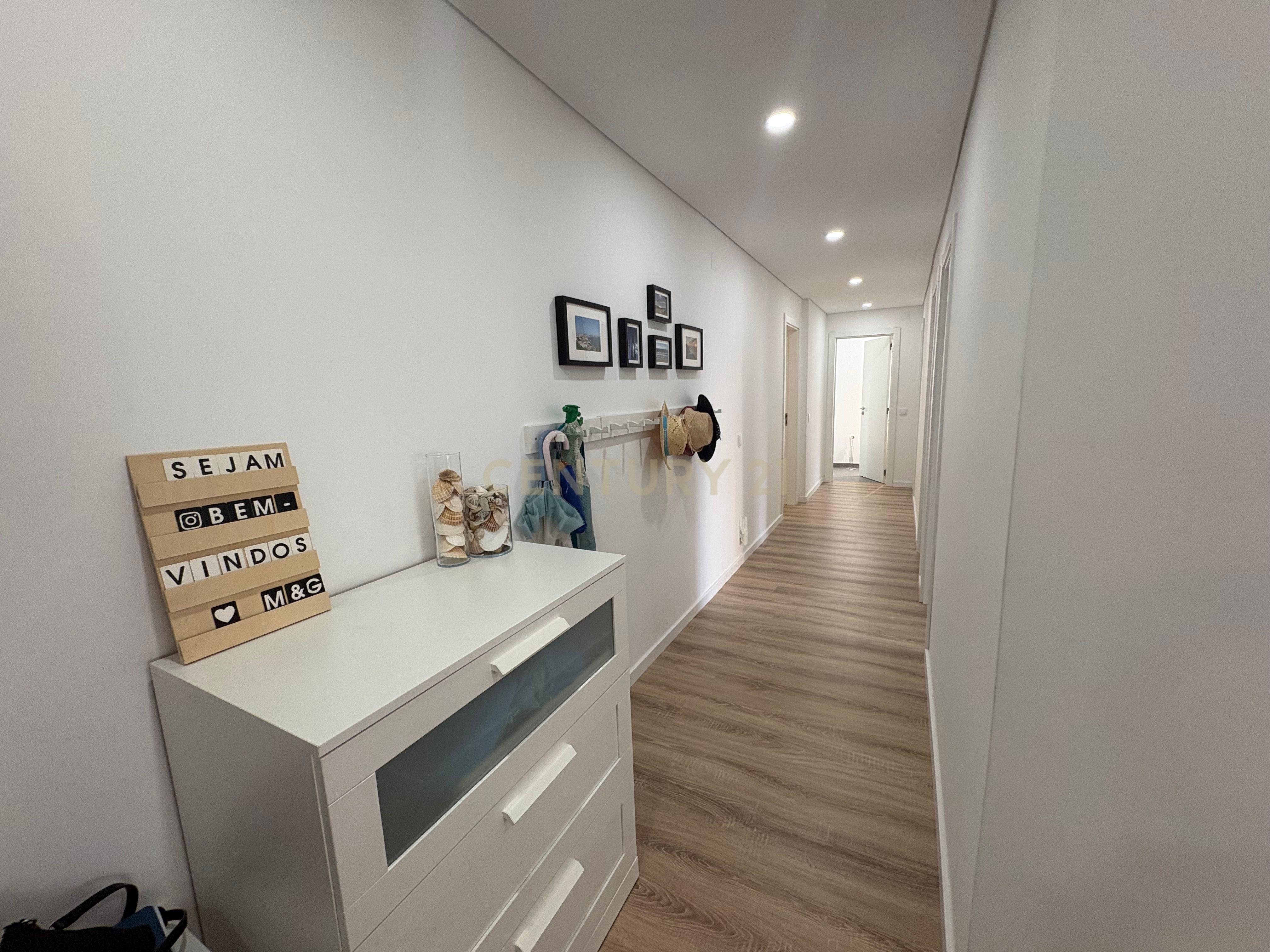 Fotografia 8 de Apartamento T3 para arrendamento em Setúbal