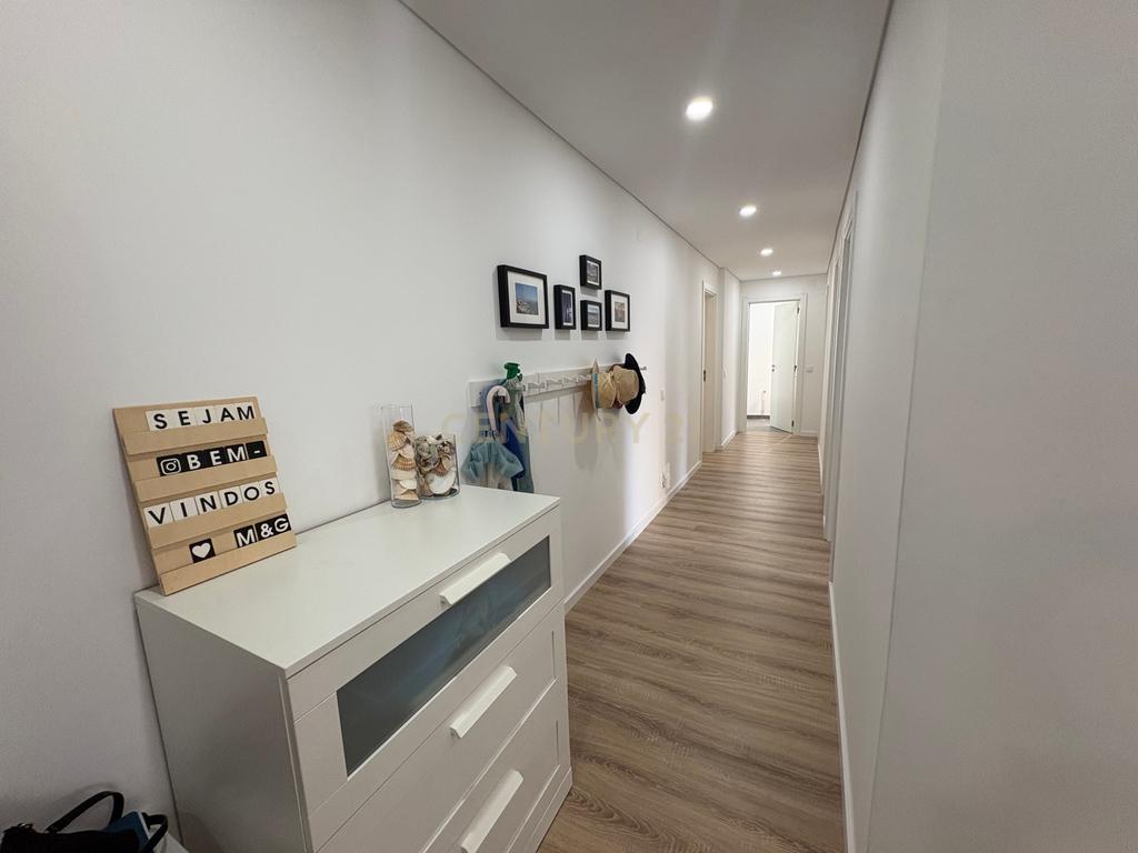 Apartamento T3 para arrendamento em Setúbal - Image 8