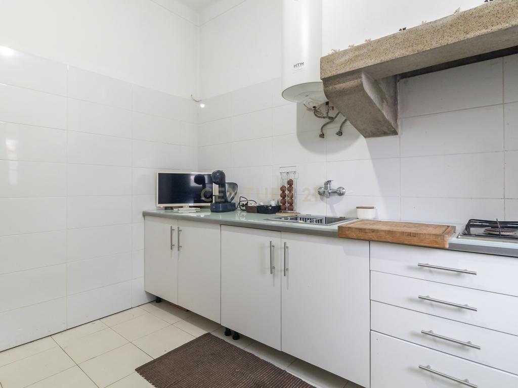 BARREIRO - T3 DUPLEX  com TERRAÇO 8O M2 - Image 12