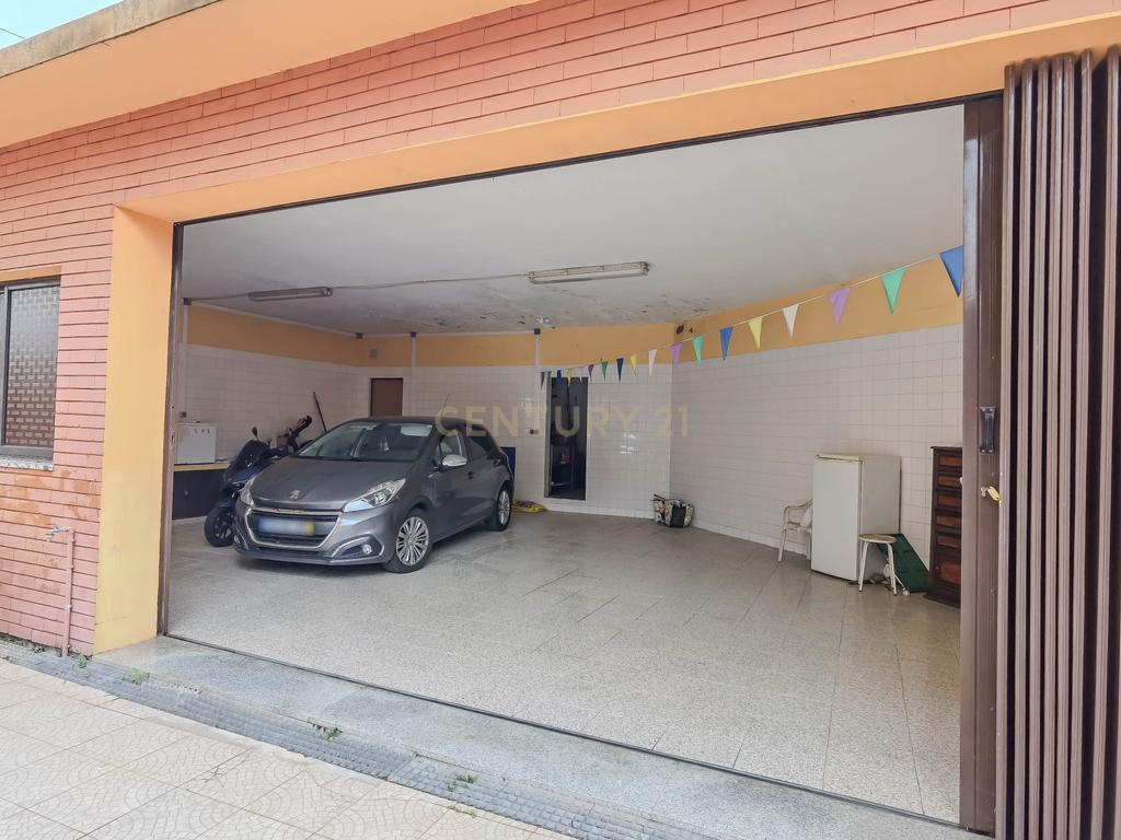 Moradia T4 na Praceta Luís de Camões, em Fânzeres, Gondomar - Image 64