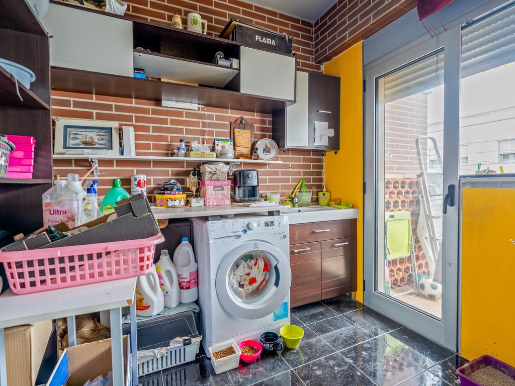 Apartamento T3 com Garagem em Portimão 🏡  - Image 18