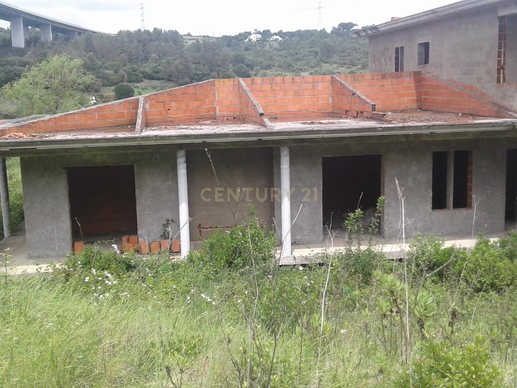 TERRENO RÚSTICO COM 1,464 HECTARES EM ALHANDRA - Image 8