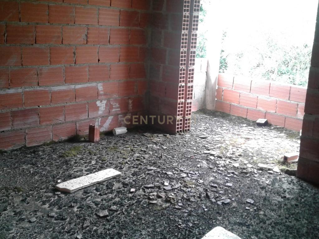 TERRENO RÚSTICO COM 1,464 HECTARES EM ALHANDRA - Image 21