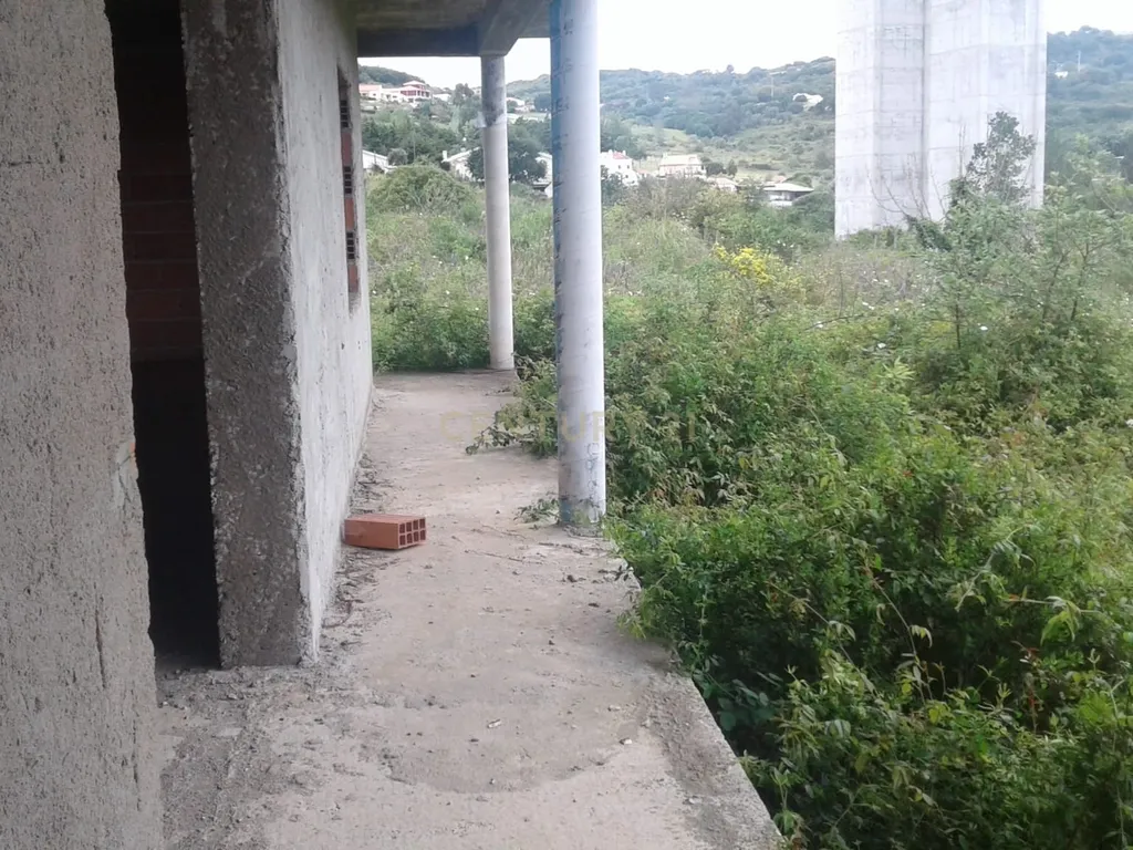 TERRENO RÚSTICO COM 1,464 HECTARES EM ALHANDRA - Image 29