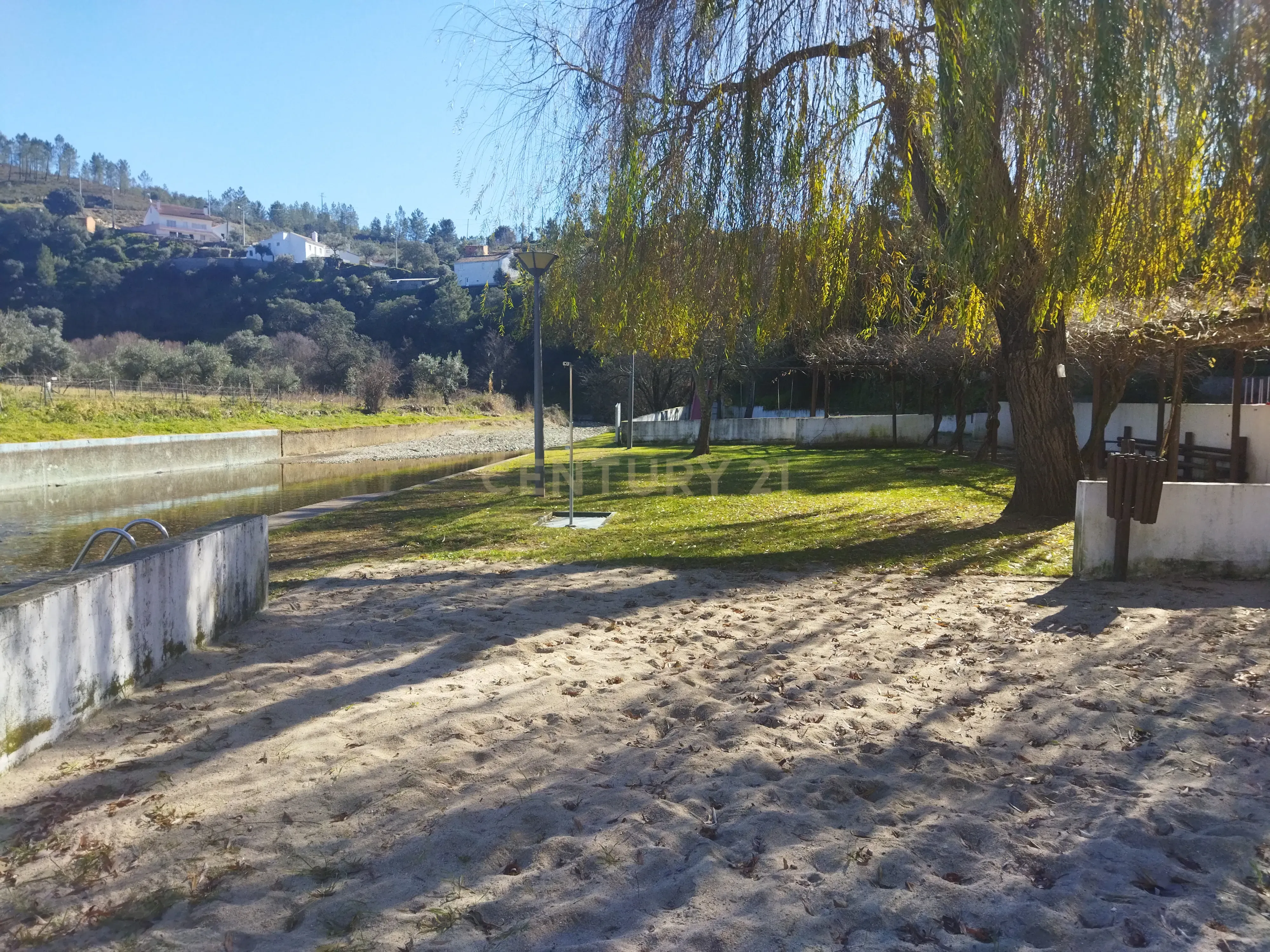 Quintinha em Sesmo, Junto á praia fluvial, Sarzedas - Image 11