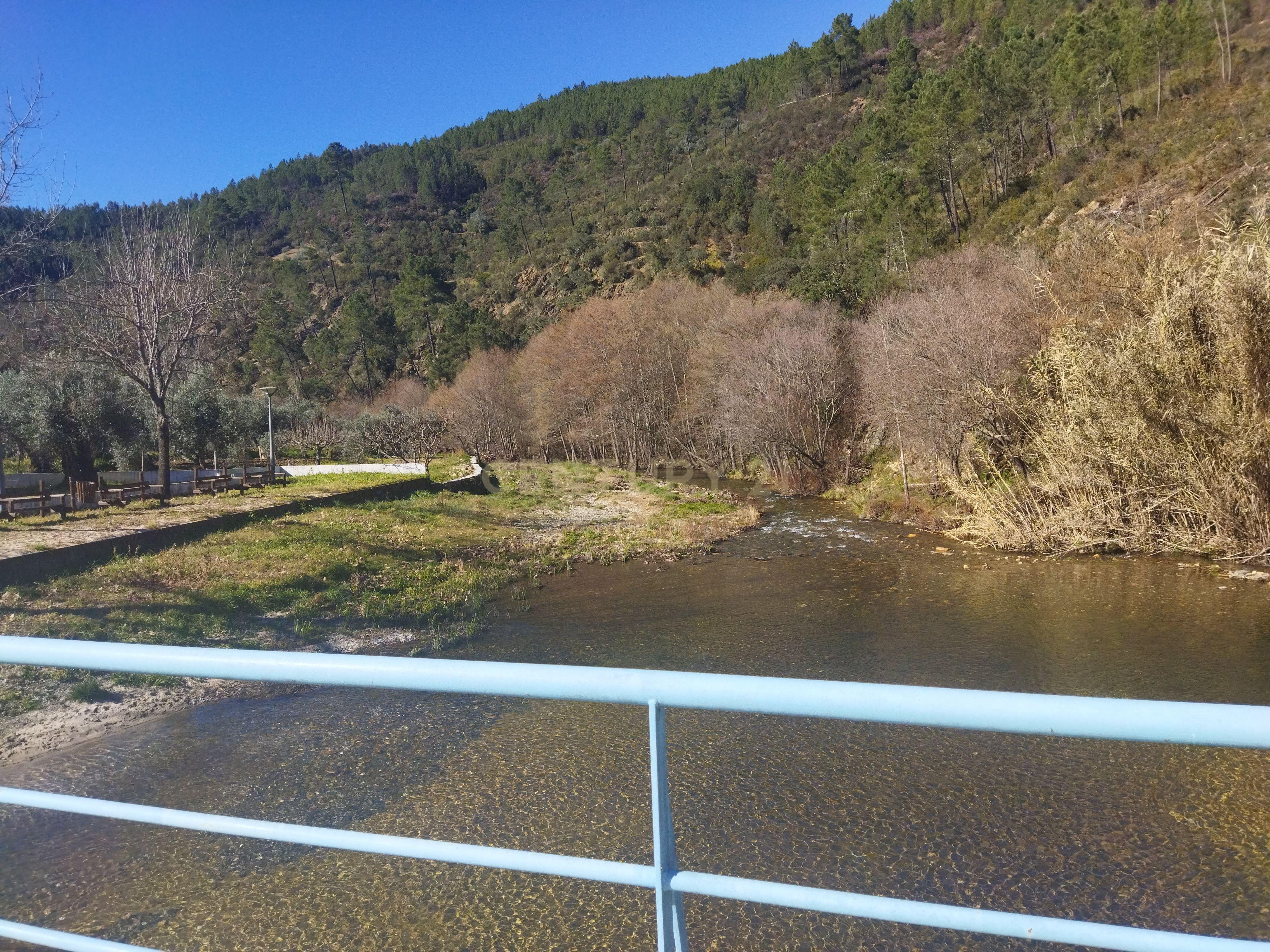 Quintinha em Sesmo, Junto á praia fluvial, Sarzedas - Image 2