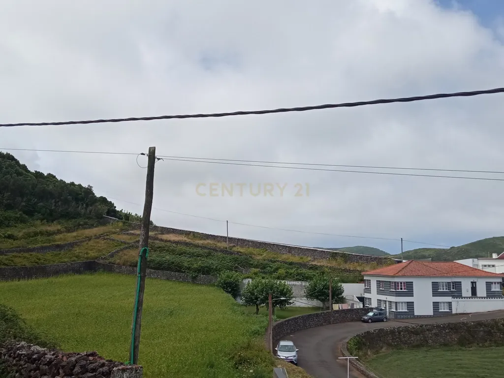 Moradia T3 em Santa Cruz da Graciosa. - Image 4