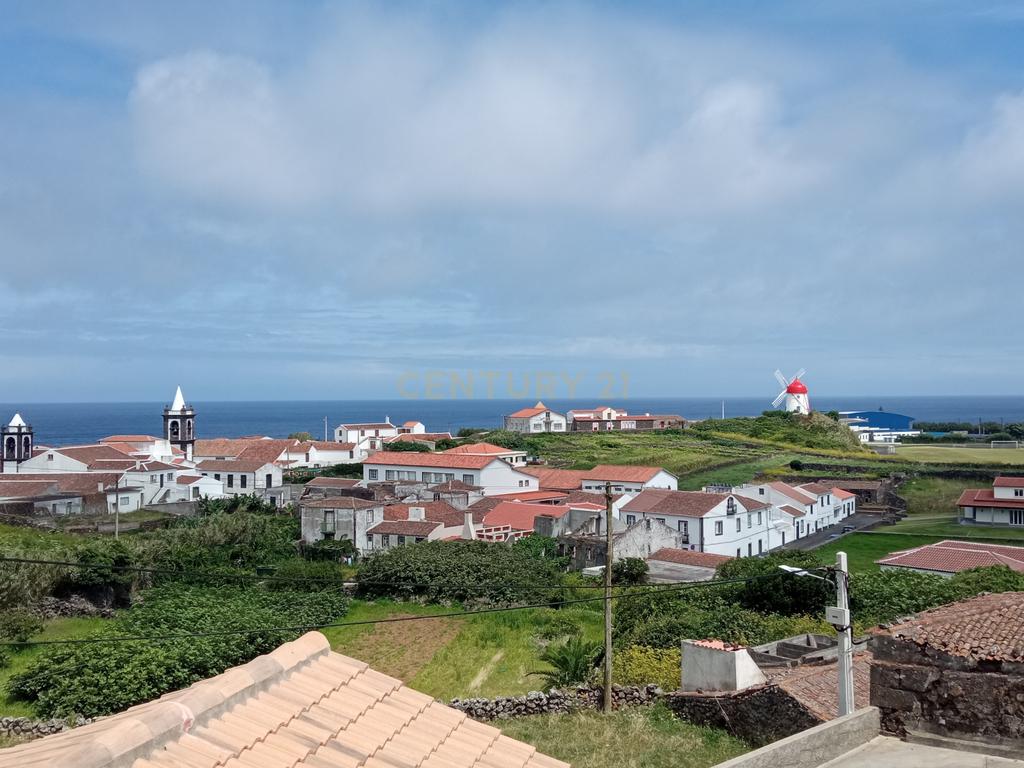 Moradia T3 em Santa Cruz da Graciosa. - Image 3