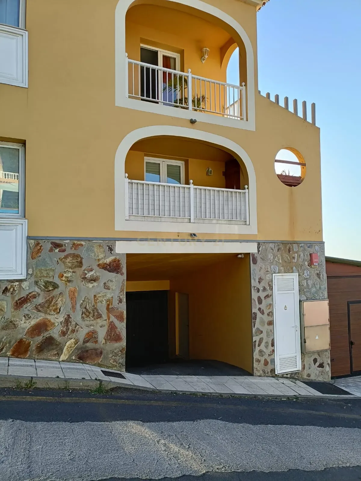 undefined - Image 7