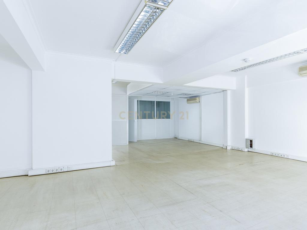 Loja para investimento em Odivelas - Image 22
