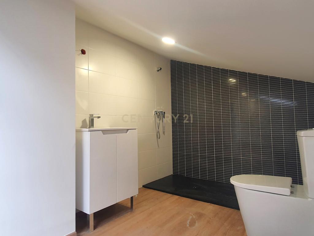 Apartamento T3+2 no Centro da Cidade - Image 16