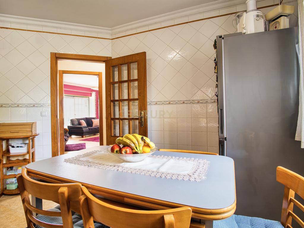 Moradia em São Martinho do Porto – Tranquilidade e Conforto perto da Baía de Sao Martinho - Image 26