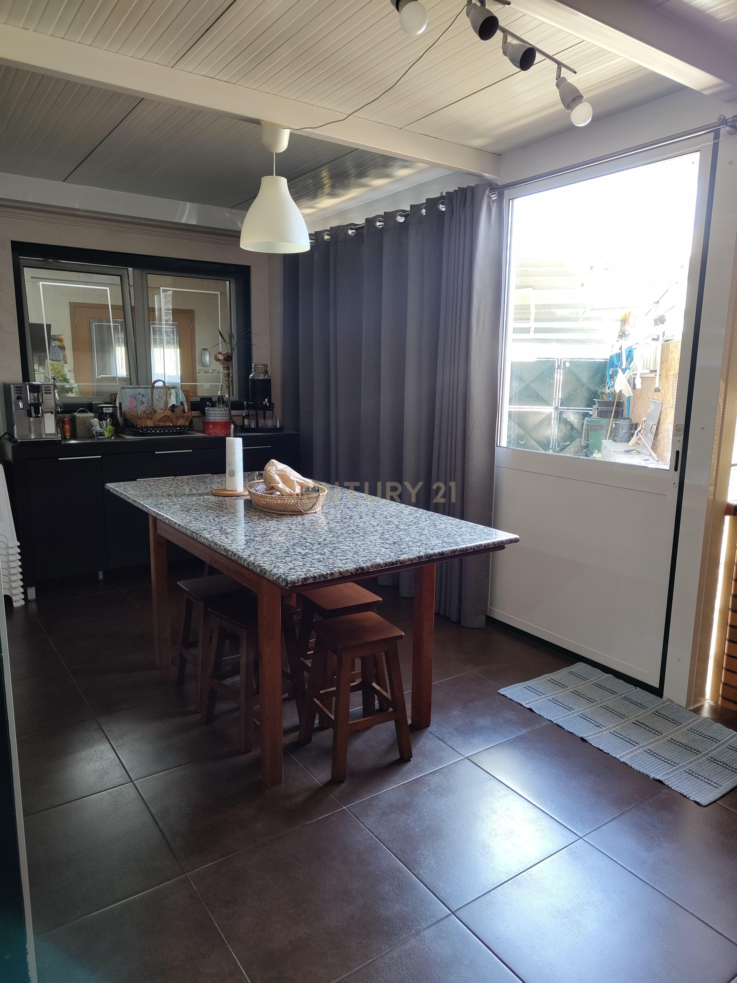 Moradia T4 com piscina em Gaeiras, Marinha Grande. - Image 36