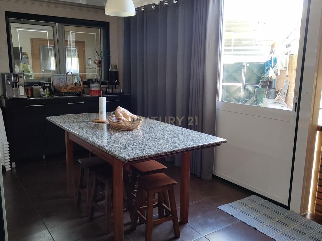 Moradia T4 com piscina em Gaeiras, Marinha Grande. - Image 36