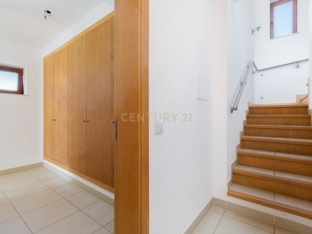 Moradia isolada, T4+1 à venda por 1.197.000€ - Image 11