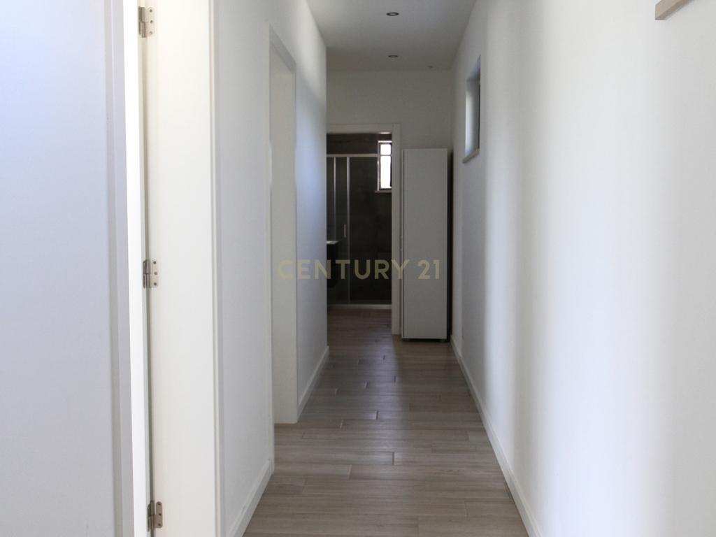 Luxo e Tranquilidade em Sagres: Uma Moradia Contemporânea à espera de ser sua! - Image 19