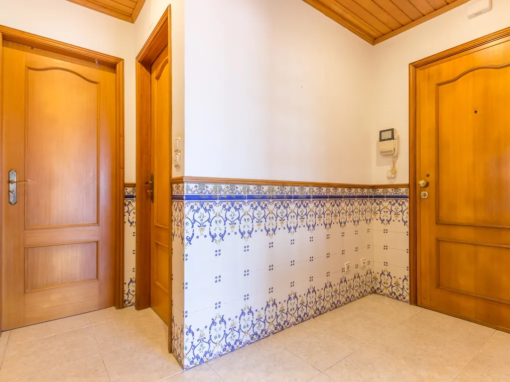 Apartamento T2 na Quinta do Conde - Image 14