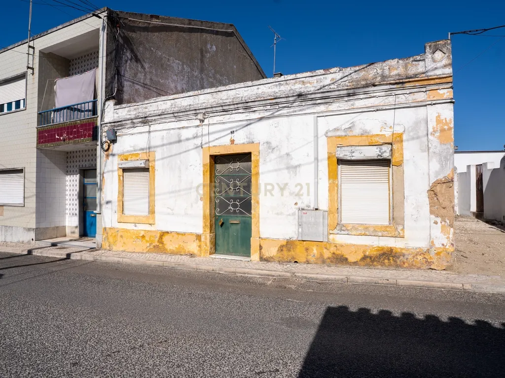 Casa para Recuperação em Cartaxo com Vista Panorâmica - Image 60