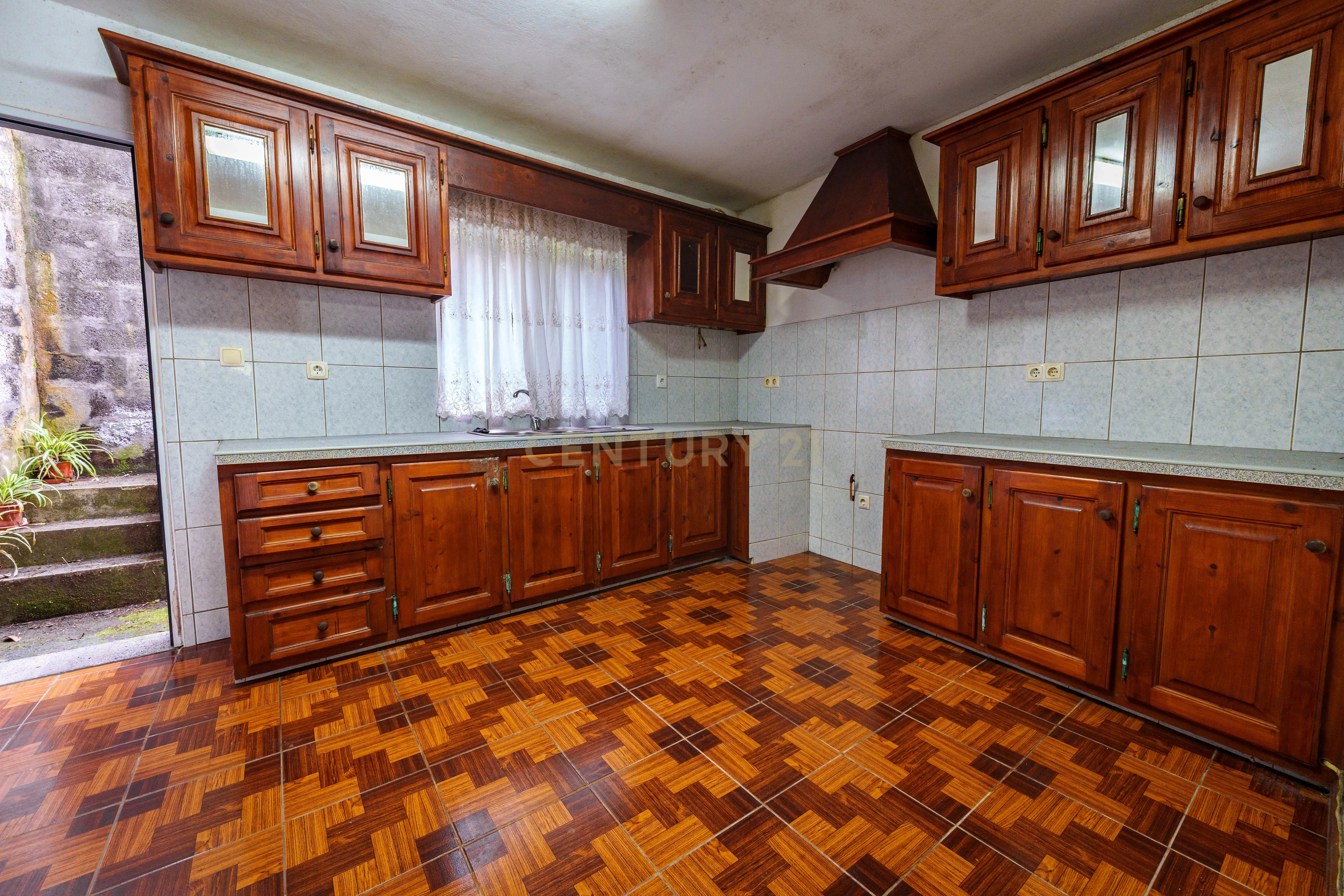 Fotografia 10 de Oportunidade Única: Moradia T2 no Centro da Vila do Nordeste 🔑🏠