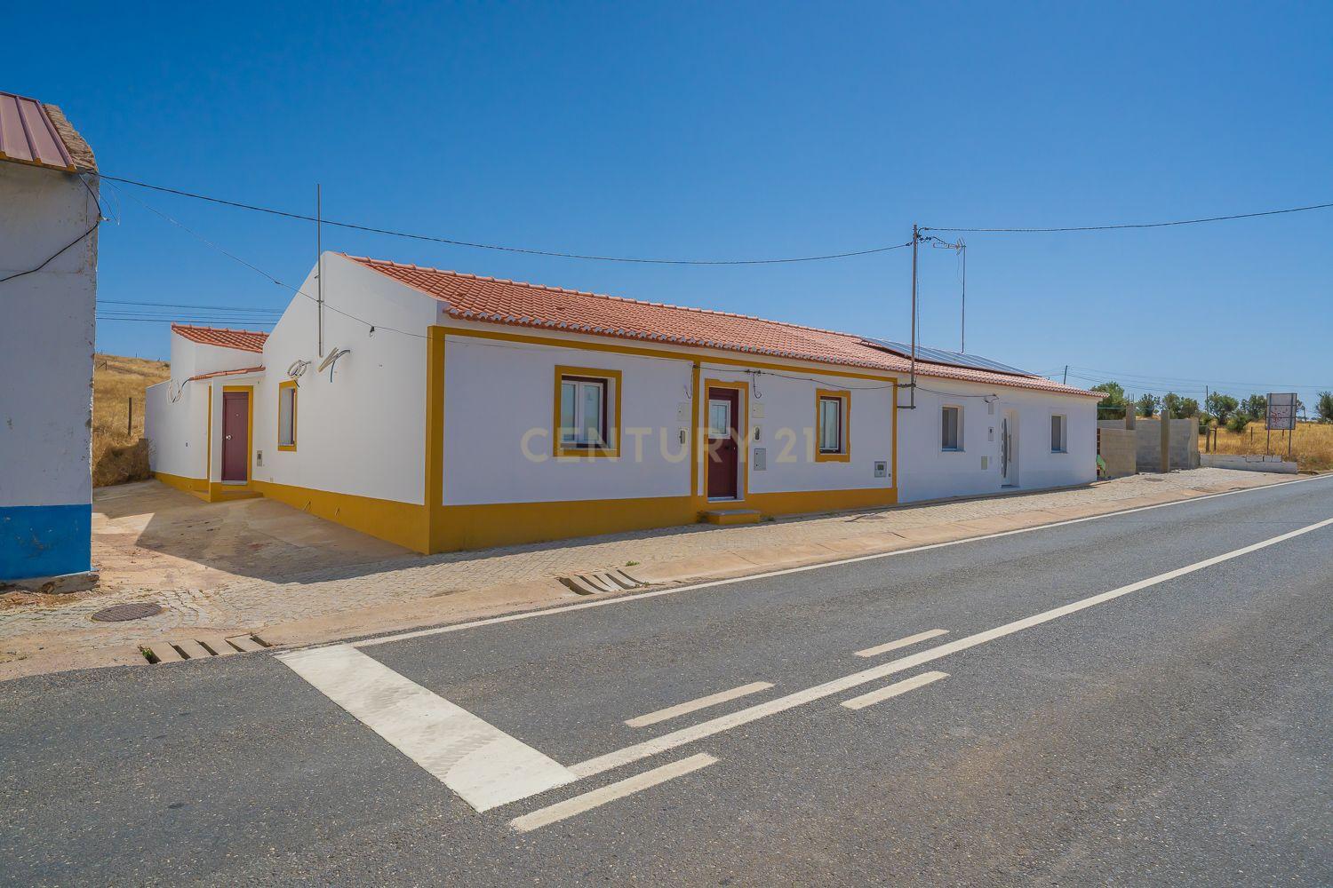 Fotografia 5 de Moradia Térrea com Terraços em Mértola – Habitação ou Investimento