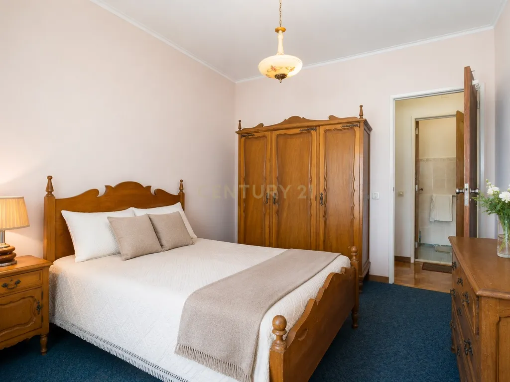 Apartamento T3 em Oeiras - Image 5