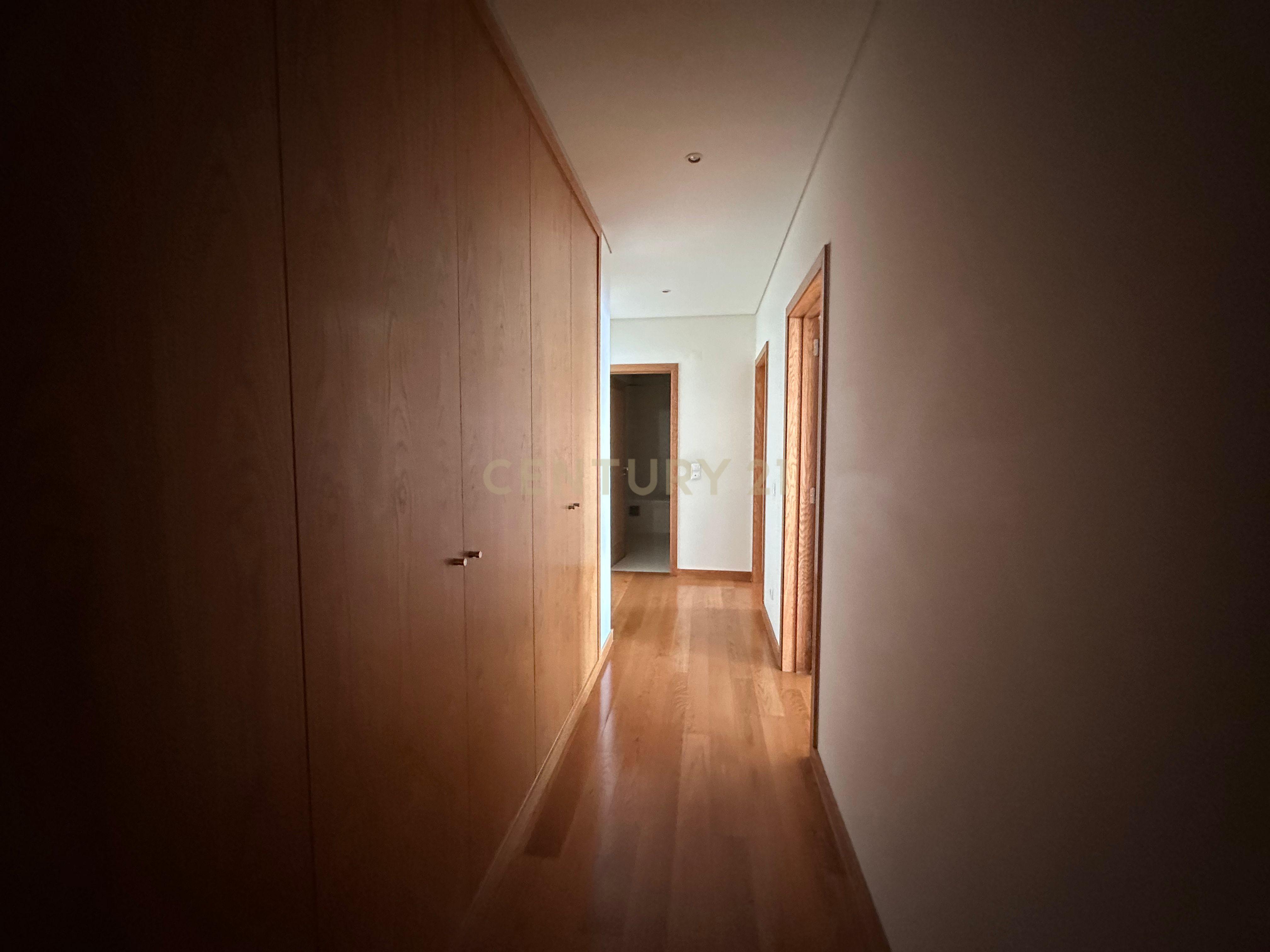 T2 Greenplace, Benfica- C/ Garagem e Arrecadação - Image 6