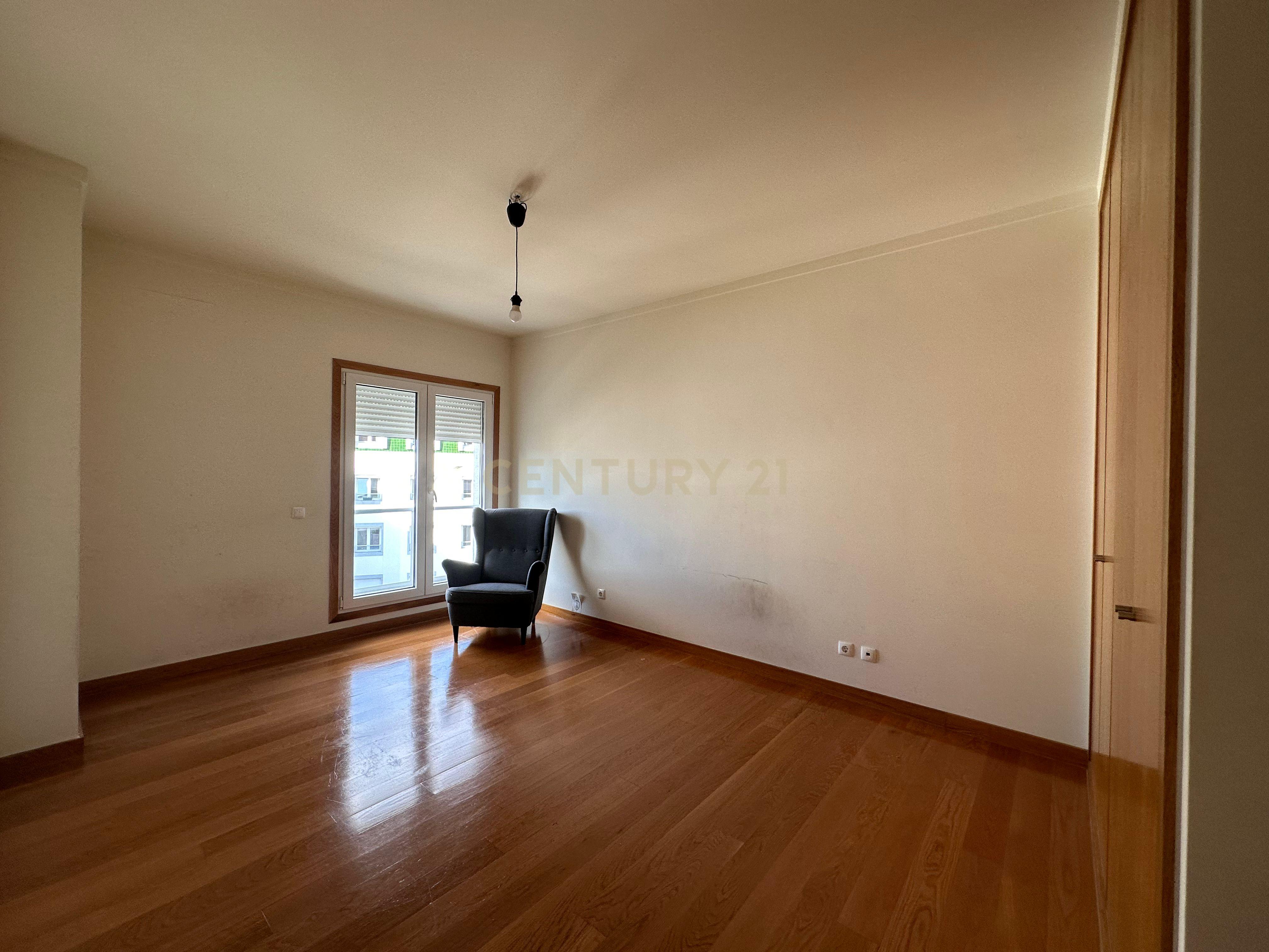T2 Greenplace, Benfica- C/ Garagem e Arrecadação - Image 14