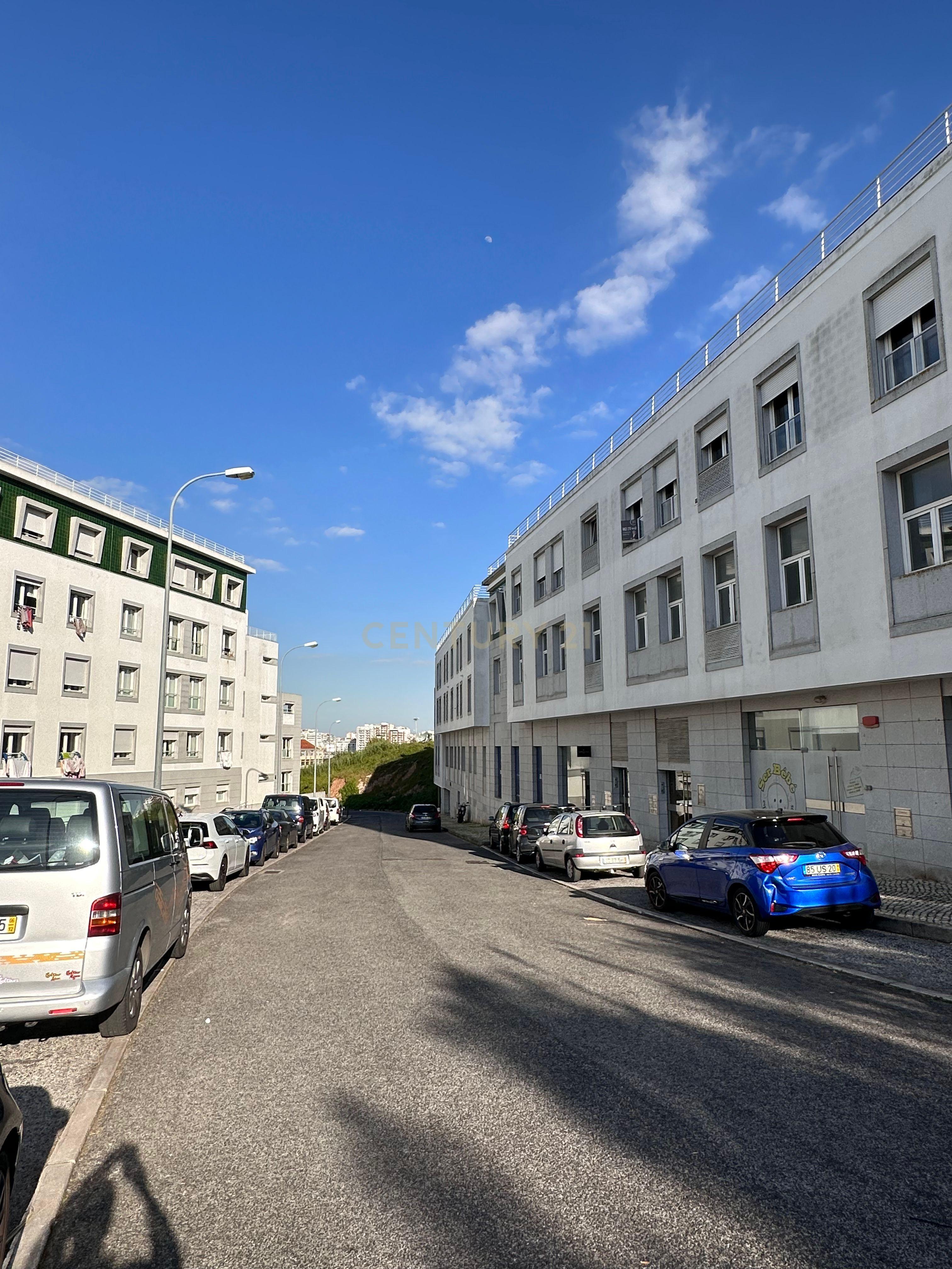 T2 Greenplace, Benfica- C/ Garagem e Arrecadação - Image 16