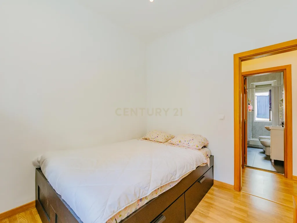 Apartamento T2 em Bairro dos Actores, Areeiro, Lisboa - Image 5