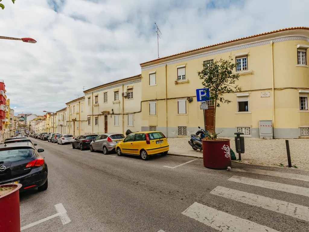 Apartamento T2 em Bairro dos Actores, Areeiro, Lisboa - Image 22
