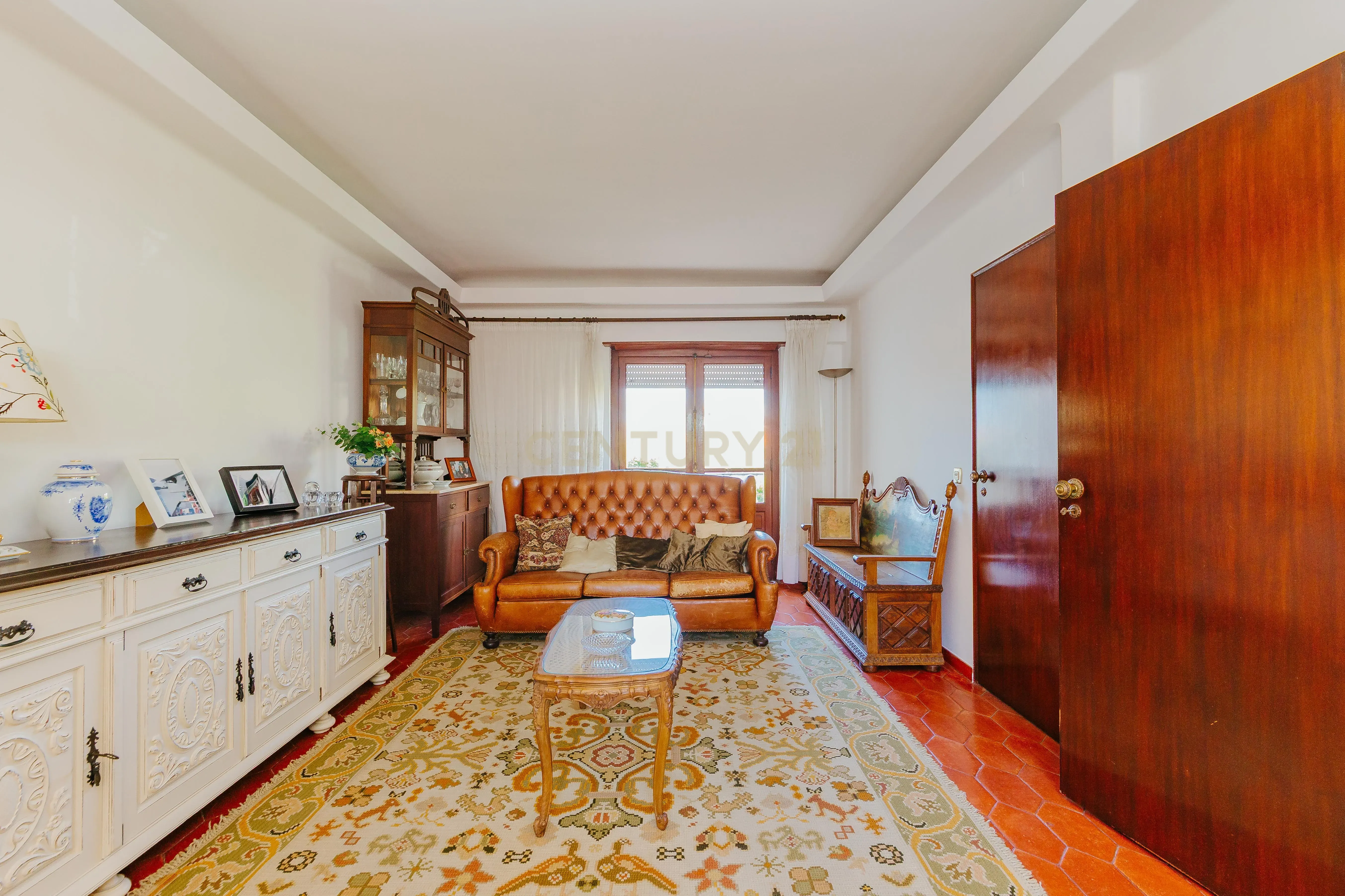 Espetacular Moradia T6 em Carcavelos, Cascais, de gaveto, num lote de 400m2 - Image 5
