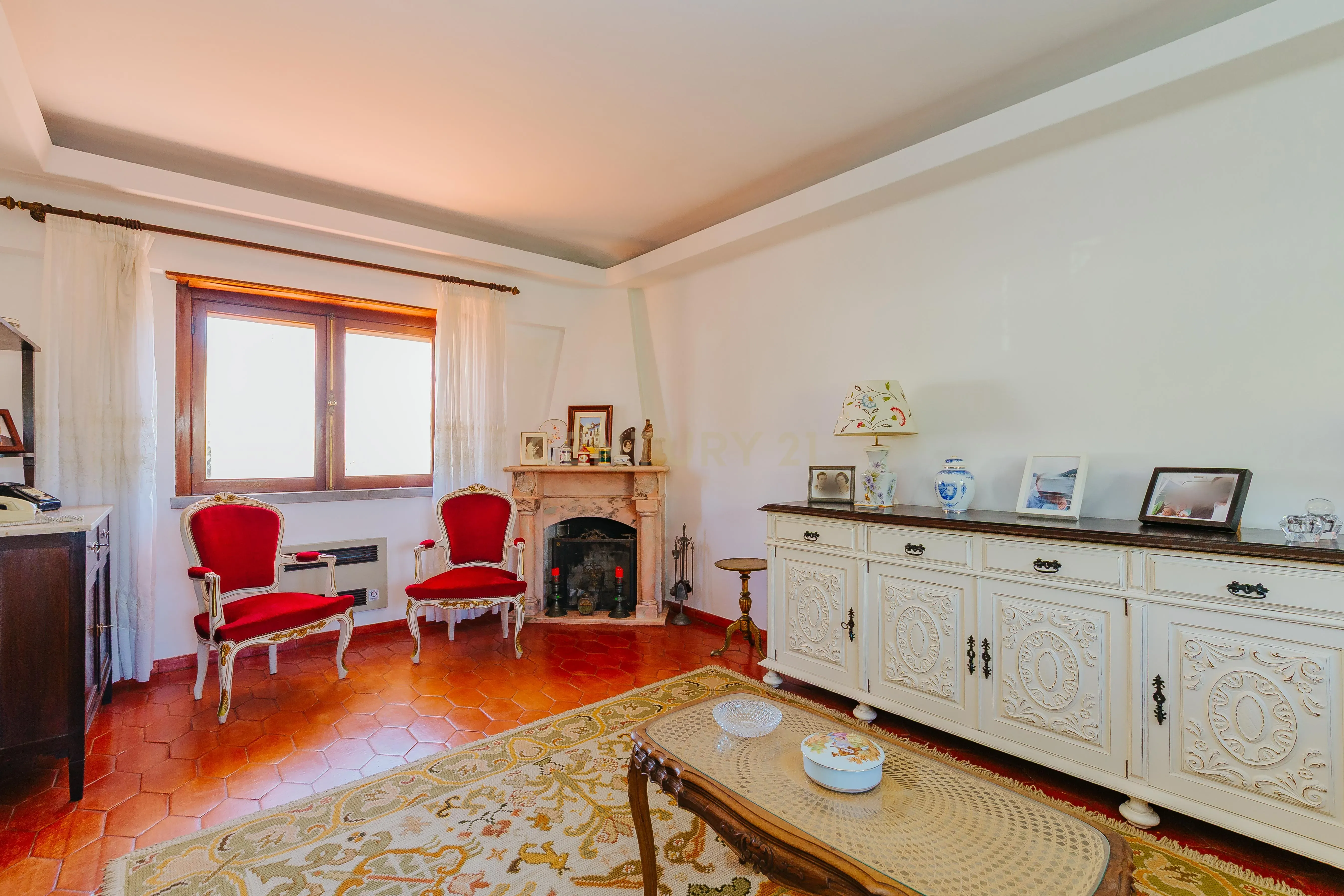 Espetacular Moradia T6 em Carcavelos, Cascais, de gaveto, num lote de 400m2 - Image 6