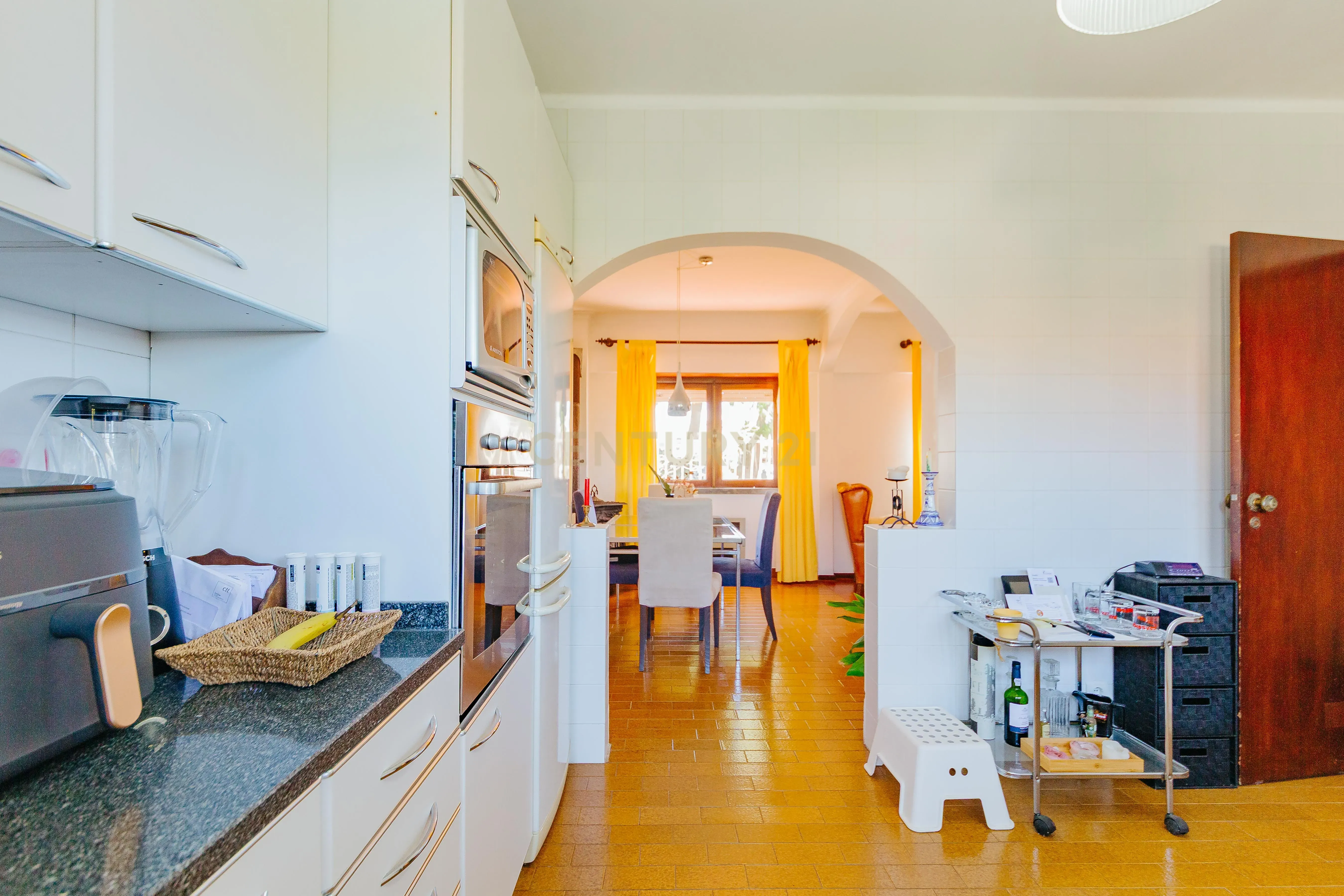 Espetacular Moradia T6 em Carcavelos, Cascais, de gaveto, num lote de 400m2 - Image 14