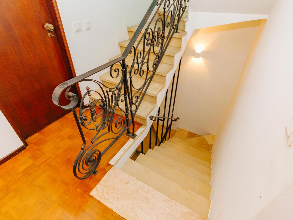 Espetacular Moradia T6 em Carcavelos, Cascais, de gaveto, num lote de 400m2 - Image 51