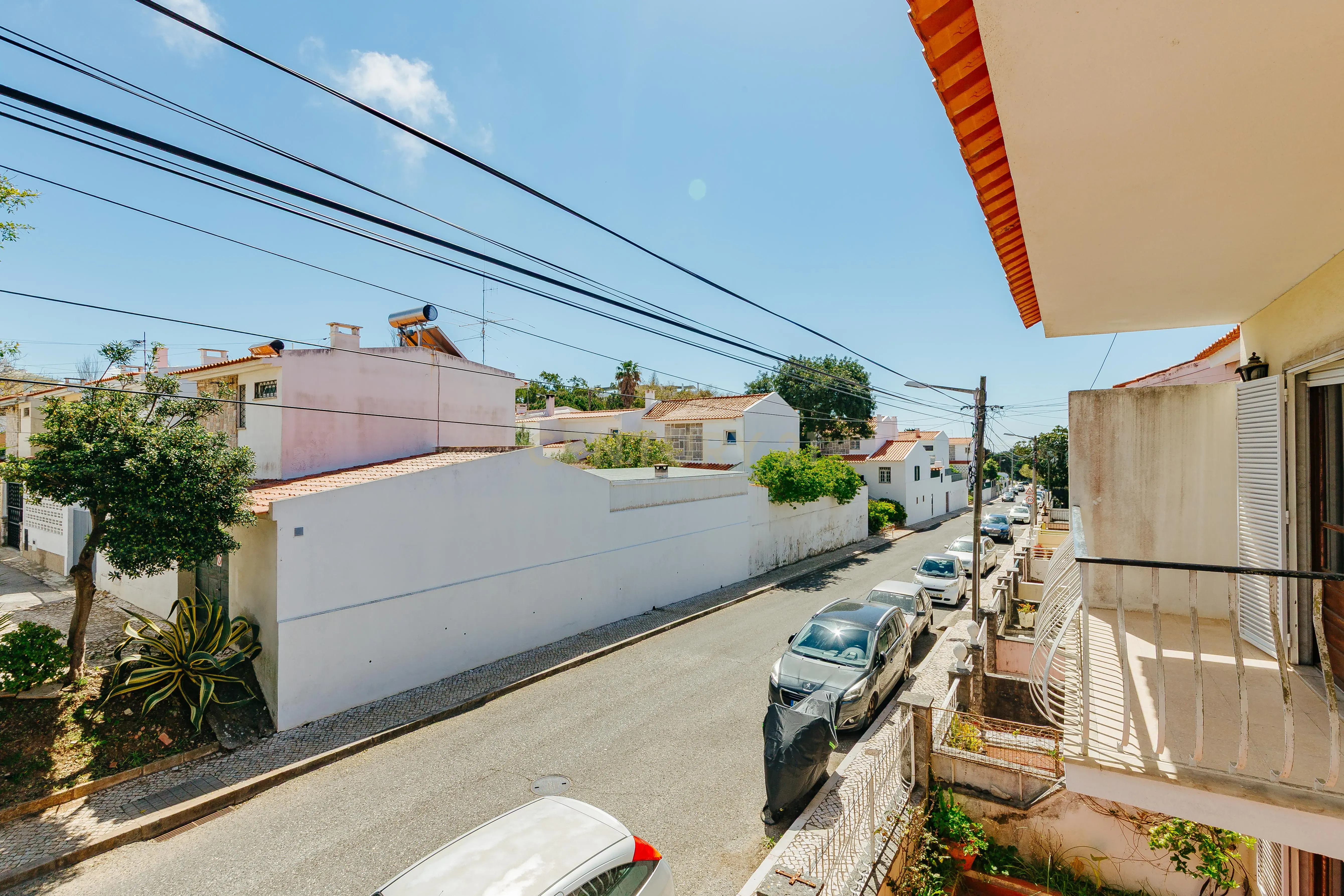 Espetacular Moradia T6 em Carcavelos, Cascais, de gaveto, num lote de 400m2 - Image 49