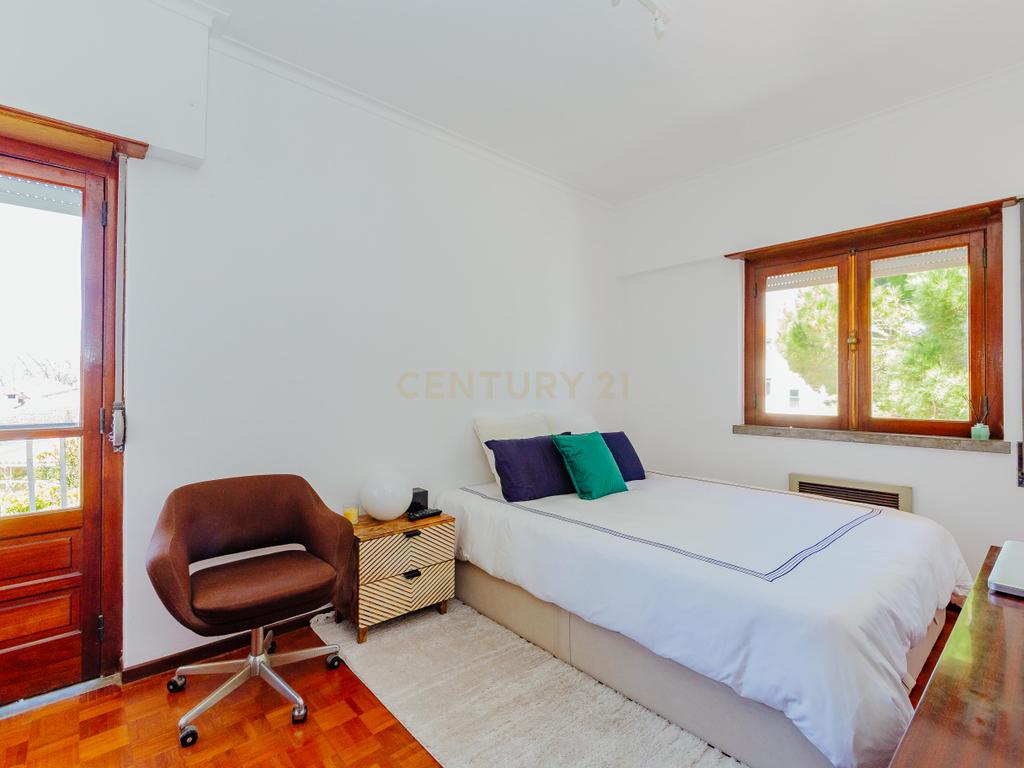 Espetacular Moradia T6 em Carcavelos, Cascais, de gaveto, num lote de 400m2 - Image 31