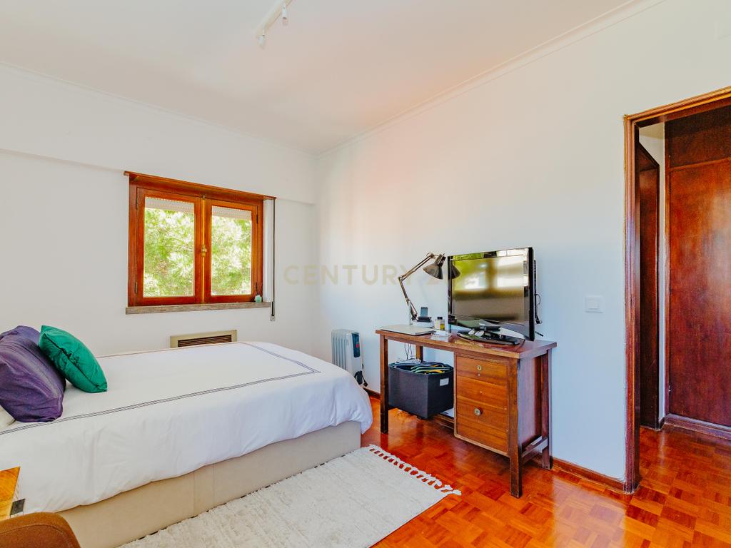 Espetacular Moradia T6 em Carcavelos, Cascais, de gaveto, num lote de 400m2 - Image 30