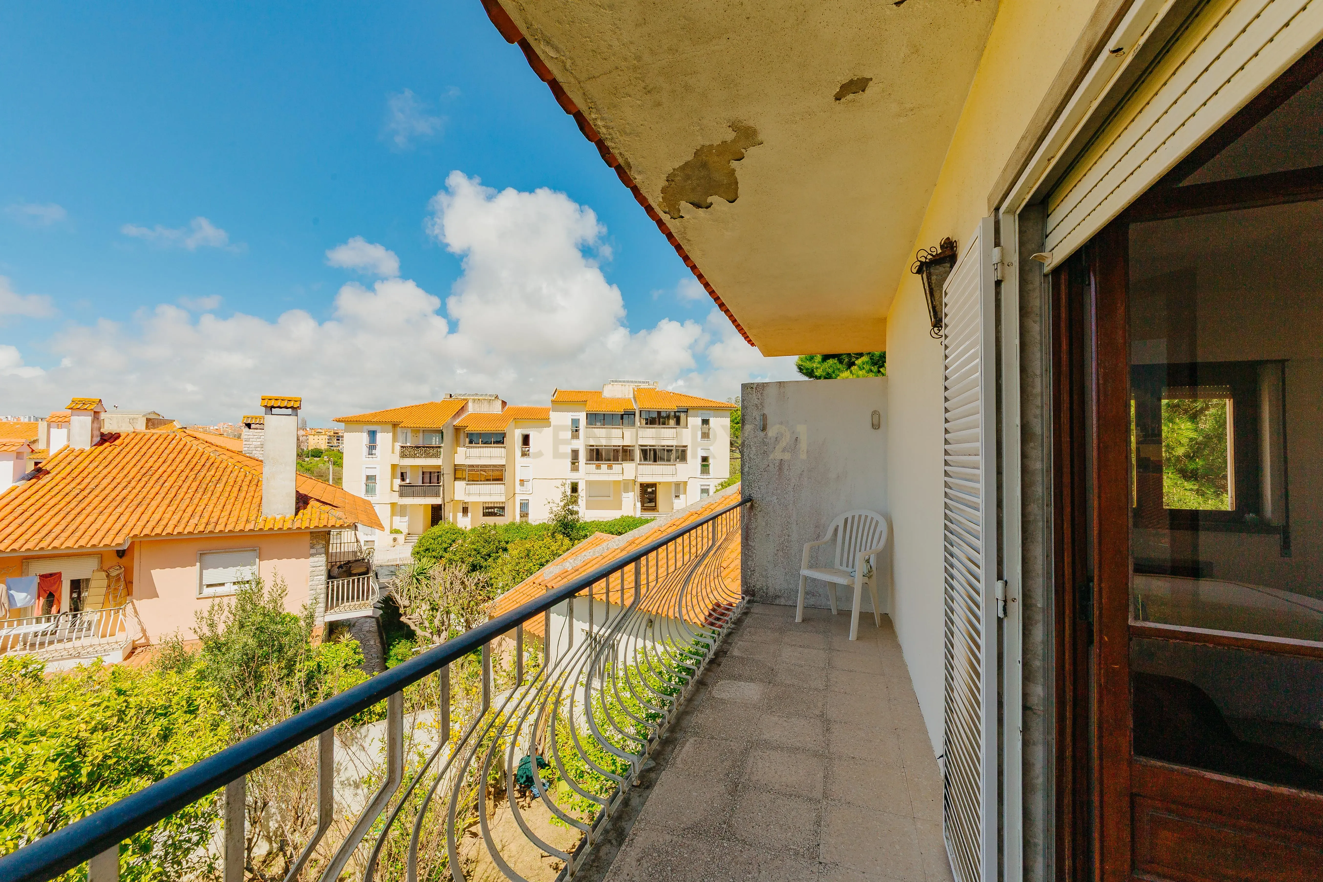 Espetacular Moradia T6 em Carcavelos, Cascais, de gaveto, num lote de 400m2 - Image 36