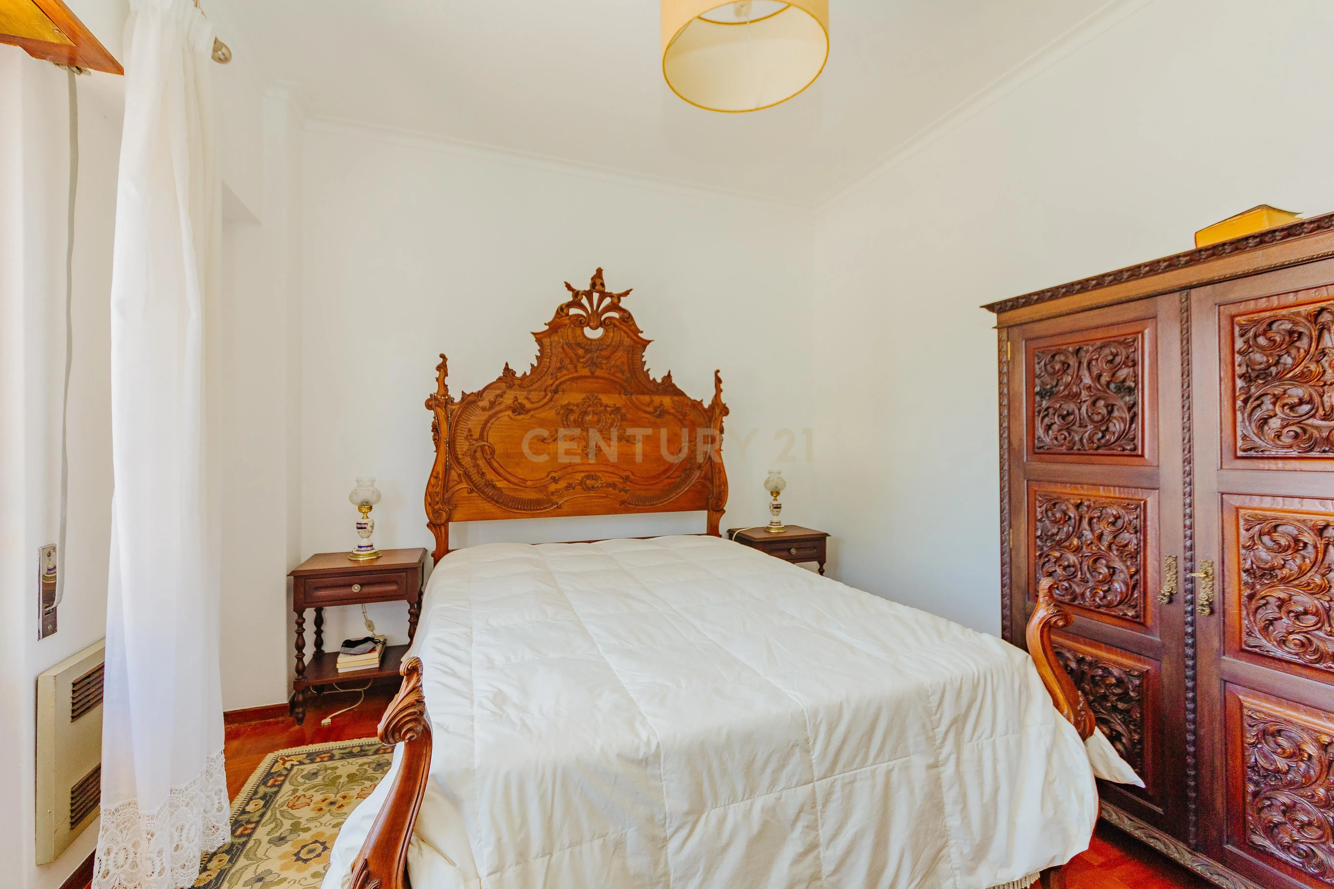 Espetacular Moradia T6 em Carcavelos, Cascais, de gaveto, num lote de 400m2 - Image 25